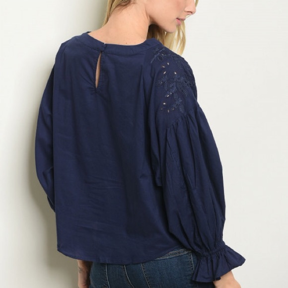 Navy Eyelet Peplum Bohemian Top Sz S & M - Picture 2 of 7